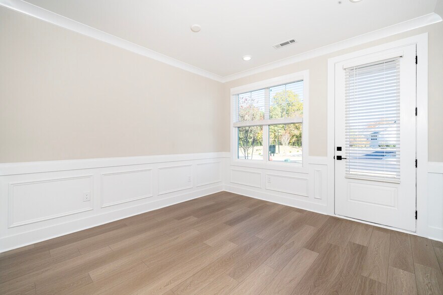 More Photos Of 6104-6120 Fox Rd, Raleigh Apartments For Sale