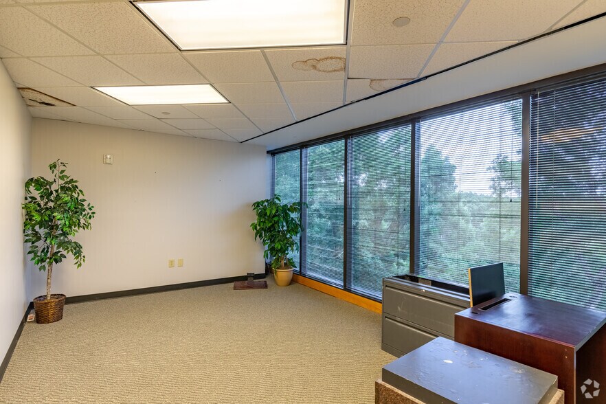 Photo of 5th Floor Ste 575