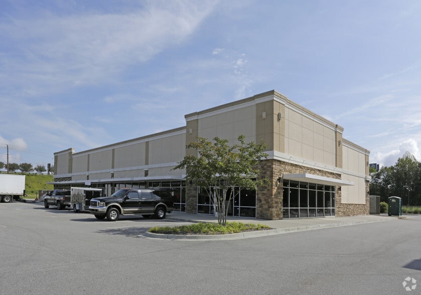 More Photos Of 110 Woody Jones Blvd, Florence Unknown For Lease