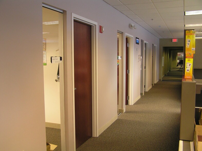 More Photos Of 8720 Orion Pl, Columbus Office For Lease