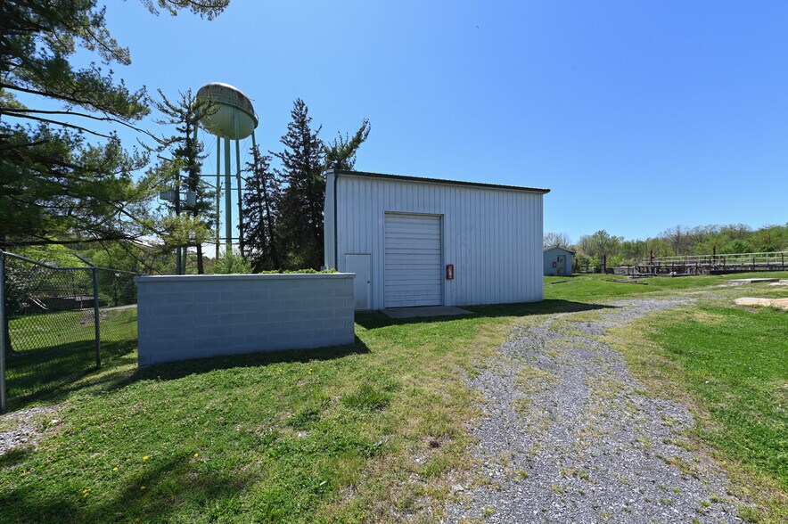 More Photos Of 164 Eyster Rd, Halltown Manufacturing For Sale