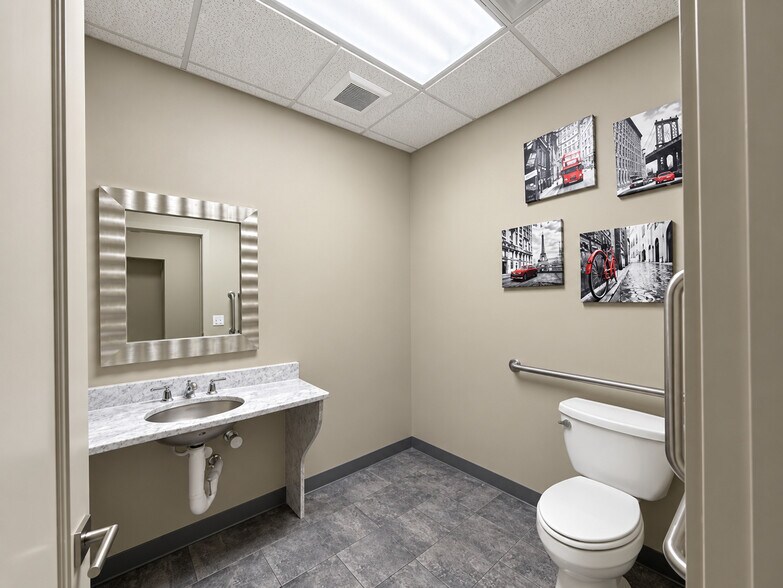 More Photos Of 1009 MacArthur Blvd, Mahwah General Retail For Lease