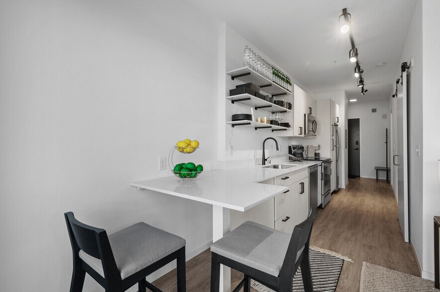 More Photos Of 2640 Nicollet Ave, Minneapolis Apartments For Sale