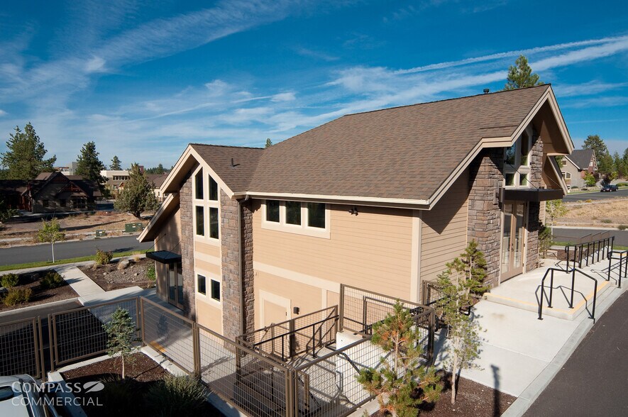 More Photos Of , Bend Office For Sale