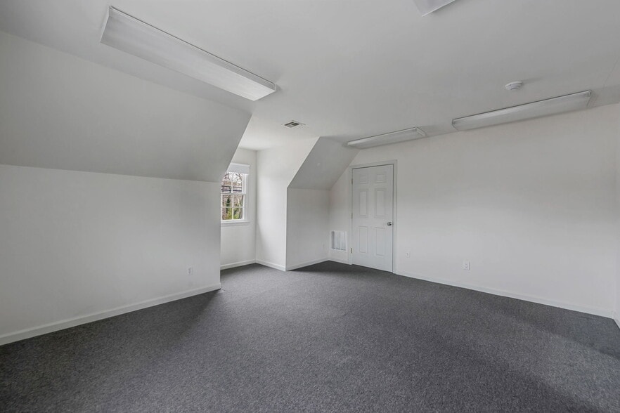 More Photos Of 1360 Montauk Hwy, Mastic Office For Sale