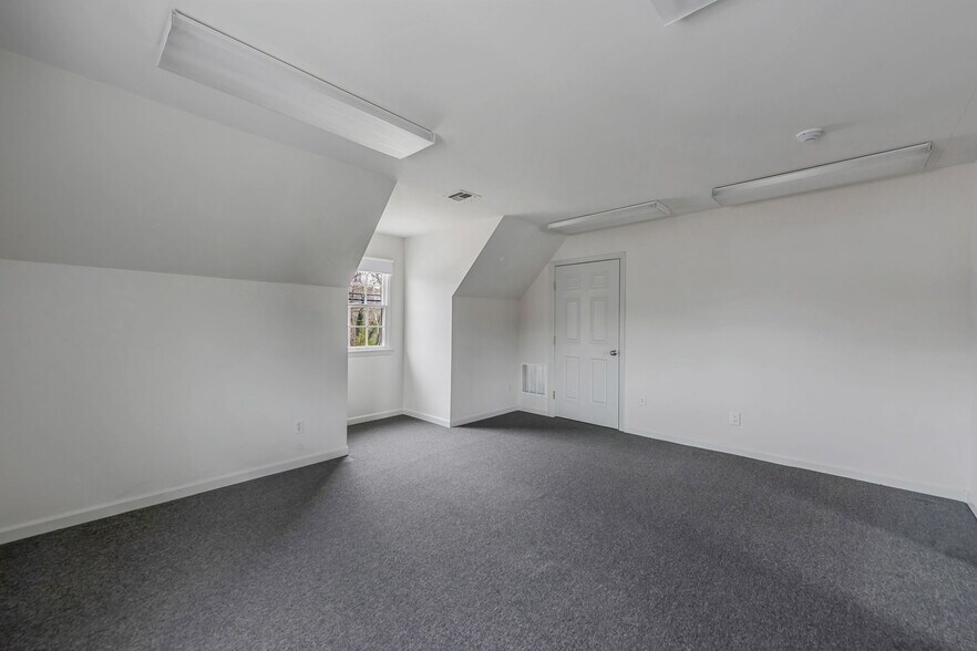 More Photos Of 1360 Montauk Hwy, Mastic Office For Lease