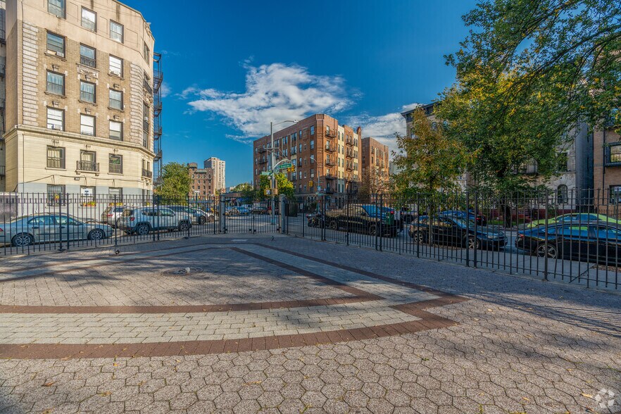 More Photos Of 353 Ocean Ave, Brooklyn Apartments For Sale
