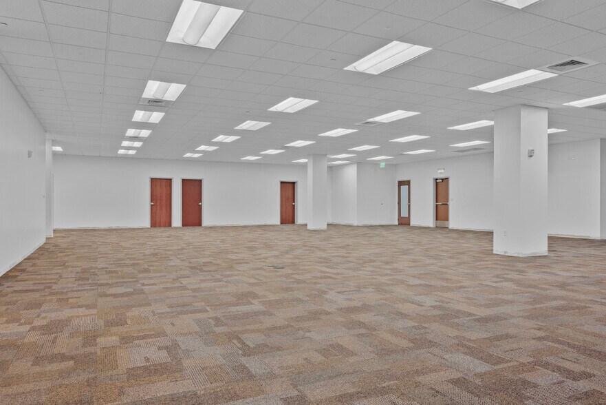 More Photos Of 4215 S Riverboat Rd, Salt Lake City Office For Lease