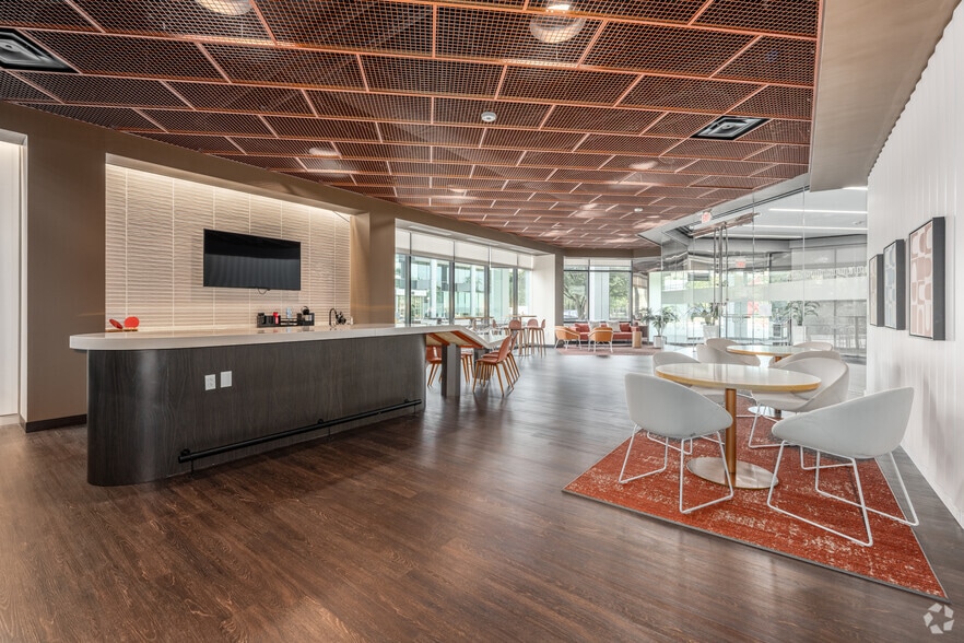 More Photos Of 10480 Little Patuxent Pky, Columbia Unknown For Lease