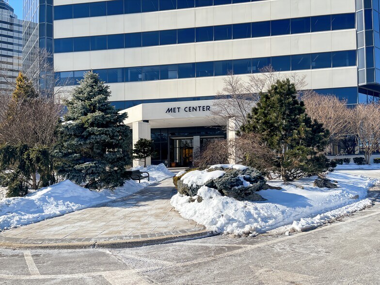 More Photos Of 1 Meadowlands Plz, East Rutherford Coworking Space