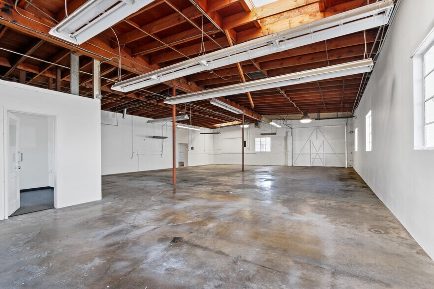 More Photos Of 11592 Anabel, Garden Grove Service For Sale