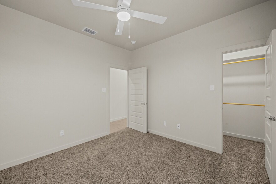 More Photos Of 7030-7036 41st st, Lubbock Apartments For Sale