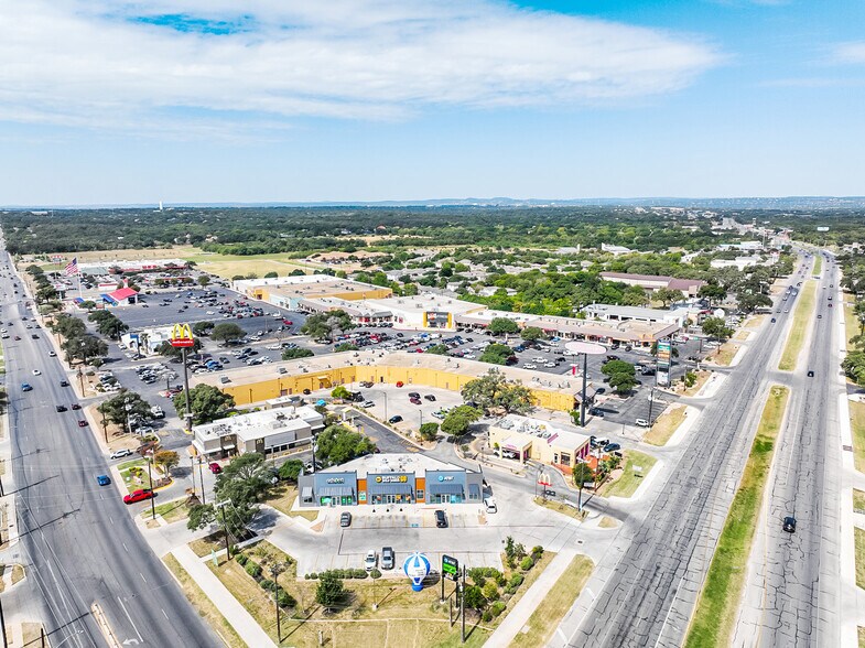 More Photos Of 8425 Bandera Rd, San Antonio General Retail For Sale