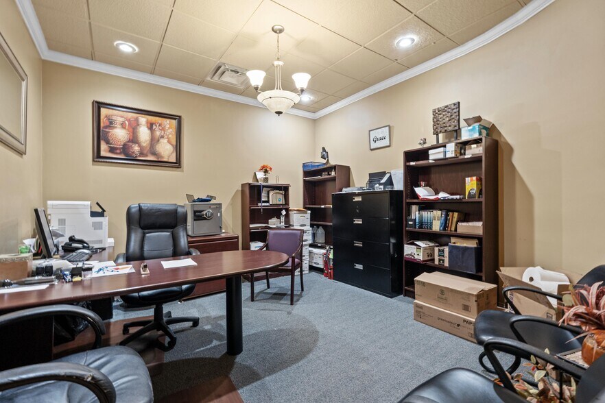 More Photos Of 1975 Haggard Ct, Lexington Religious Facility For Sale