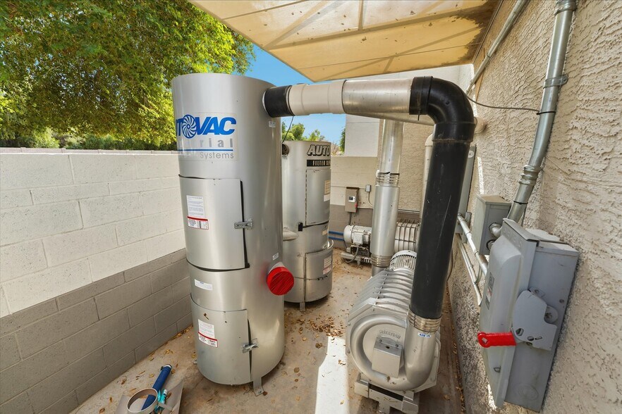 More Photos Of 615 W Ray Rd, Gilbert Carwash For Sale