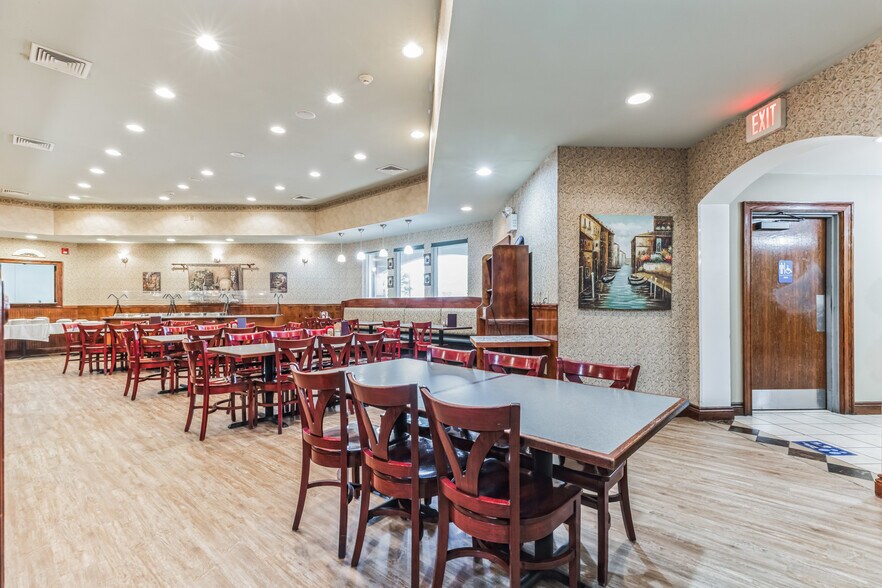 More Photos Of 947 N Delsea Dr, Vineland Restaurant For Sale