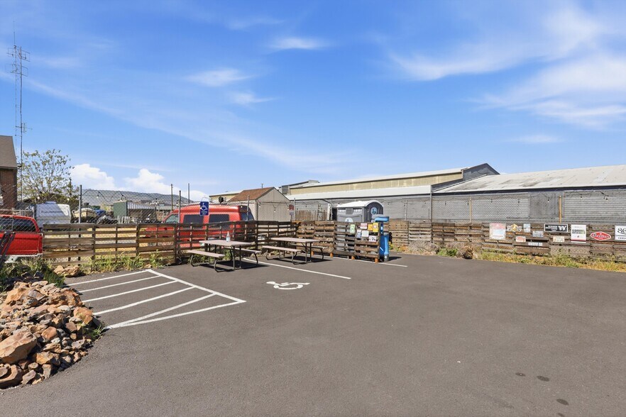 More Photos Of 801 E 2nd St, The Dalles Land For Sale