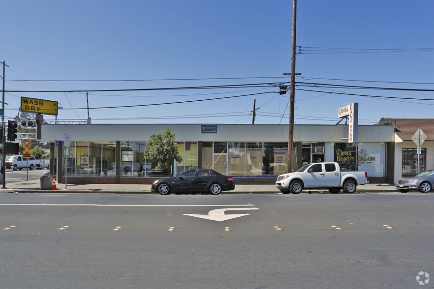 More Photos Of 701-713 Arguello St, Redwood City Storefront For Lease