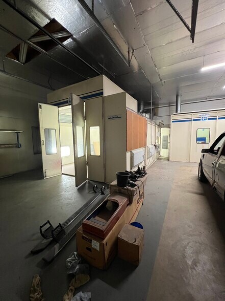 More Photos Of 202 N. Sixth St, Altamont Industrial For Sale