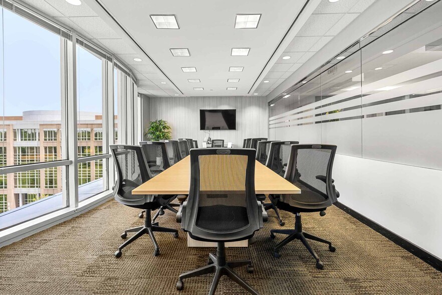 More Photos Of 13010 Morris Rd, Alpharetta Coworking Space