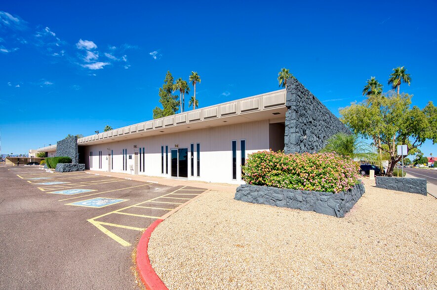 More Photos Of 13000 N 103rd Ave, Sun City Medical For Lease