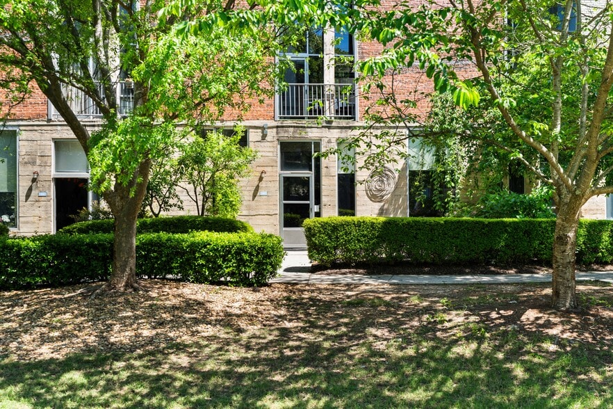 More Photos Of 659 Auburn Ave, Atlanta Loft Creative Space For Lease