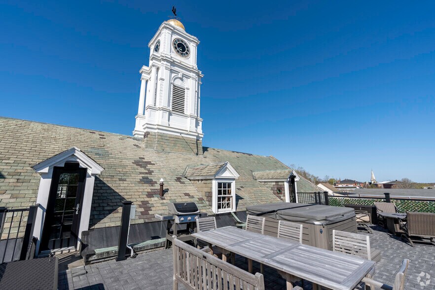 More Photos Of 6 Main Street Ext, Plymouth Office For Lease