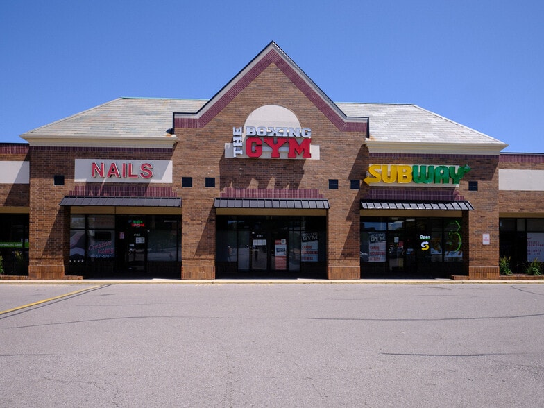 More Photos Of 4049-4171 Lindell Blvd, Saint Louis Unknown For Lease