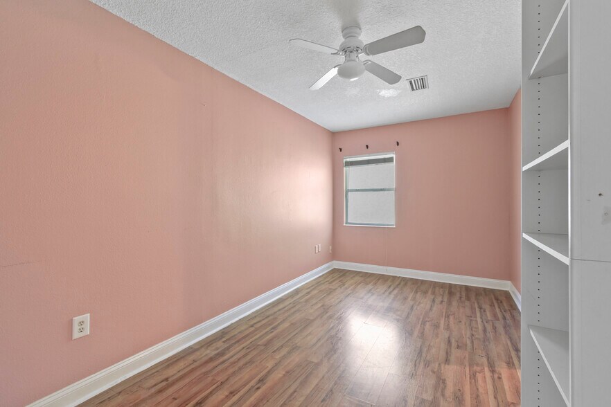 More Photos Of 2706 Old Moultrie Rd, Saint Augustine Medical For Lease