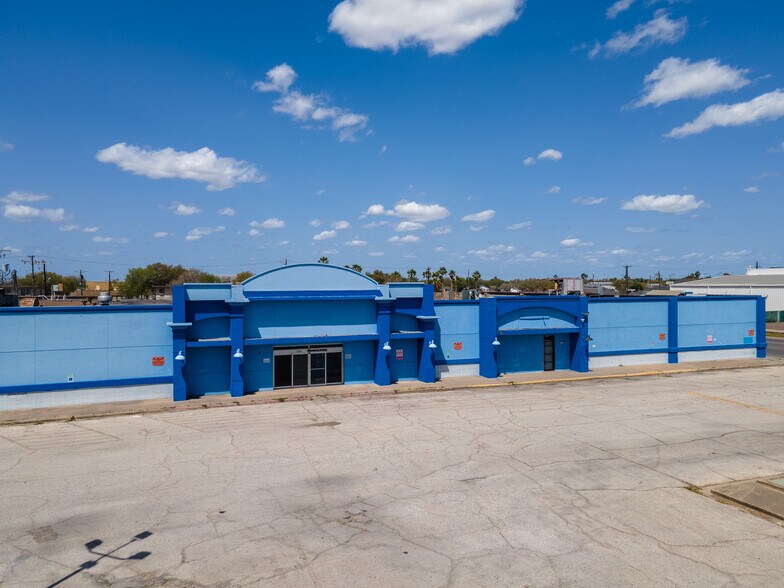 More Photos Of 3211 Ayers St, Corpus Christi Storefront For Sale