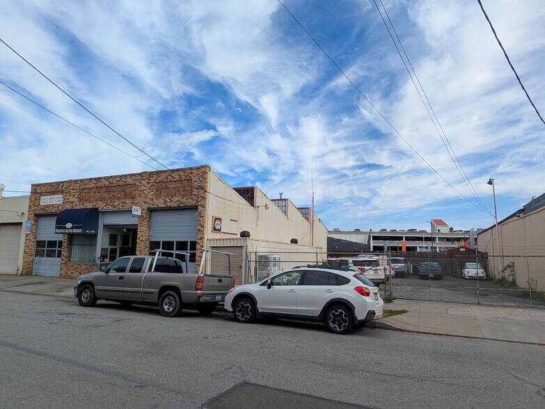 More Photos Of 127 California Dr, Burlingame Auto Dealership For Sale