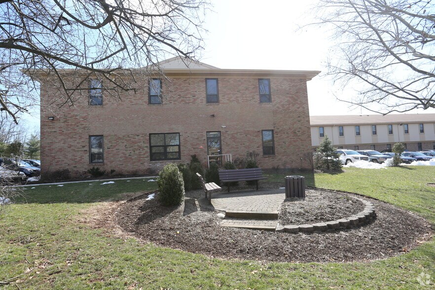 More Photos Of 326-350 Wall St, Princeton Office For Lease