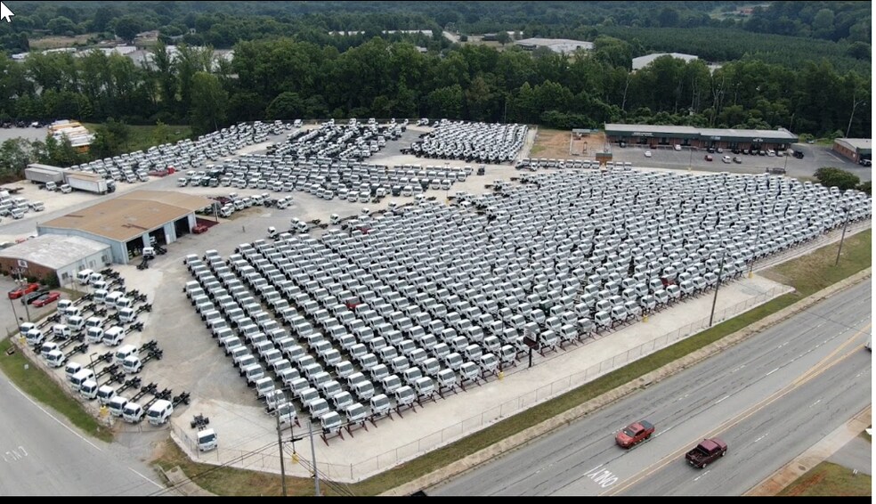 Primary Photo Of 452 Hyatt St, Gaffney Truck Terminal For Sale