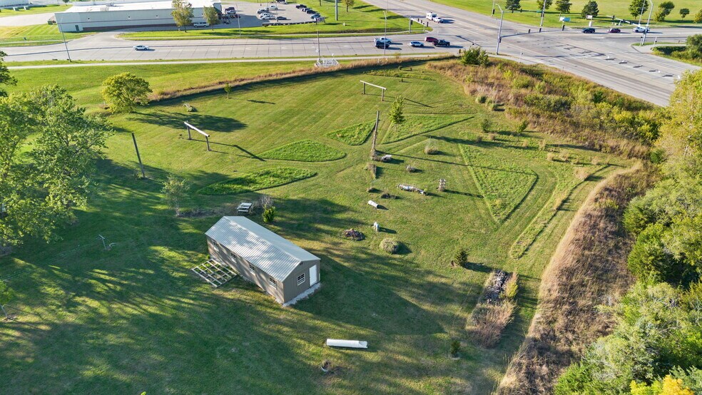 More Photos Of 8200 S 91st St, Lincoln Land For Sale