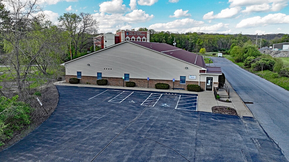 More Photos Of 100 Prushnok Dr, Punxsutawney Office For Sale