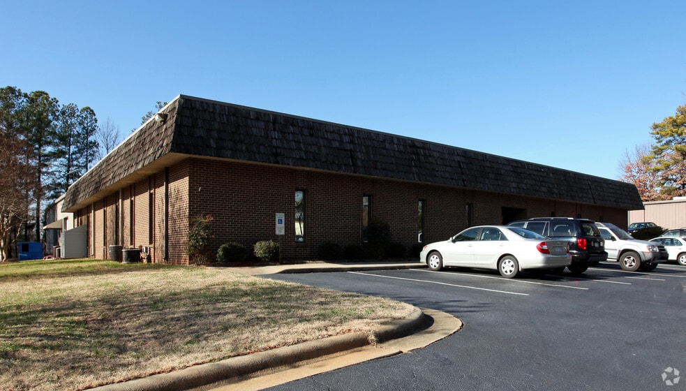 Primary Photo Of 5908 Triangle Dr, Raleigh Flex For Lease
