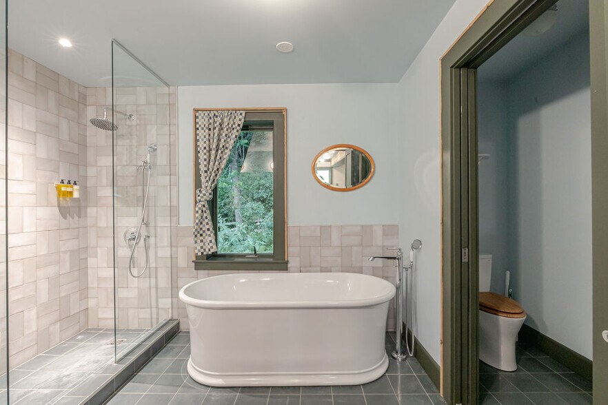 More Photos Of 37 Catamount Rd Hillsdale, Hillsdale Hotel For Sale
