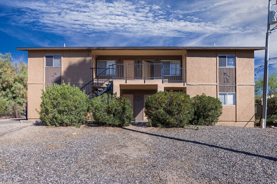Primary Photo Of 450 Palm Dr, Wickenburg Apartments For Sale