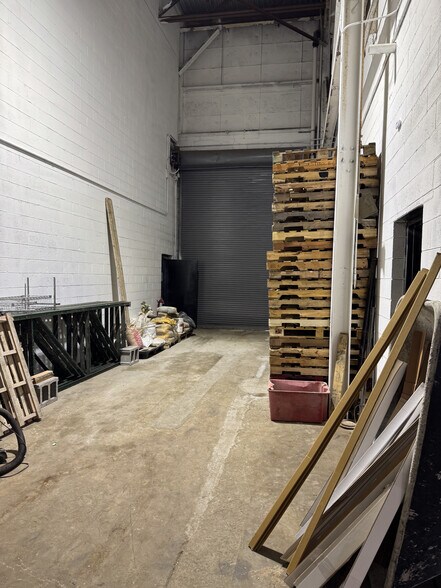 More Photos Of 23-53 Rome St, Newark Warehouse For Lease