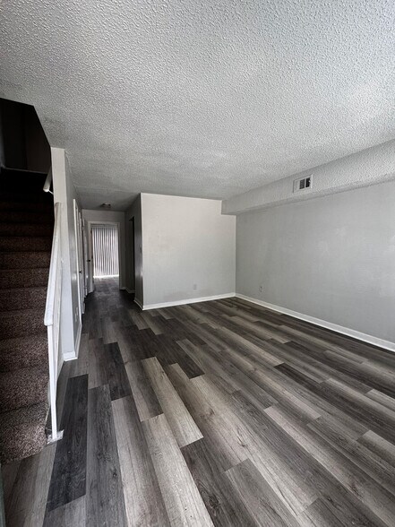 More Photos Of 1401 Carson Rd, Birmingham Multifamily For Sale
