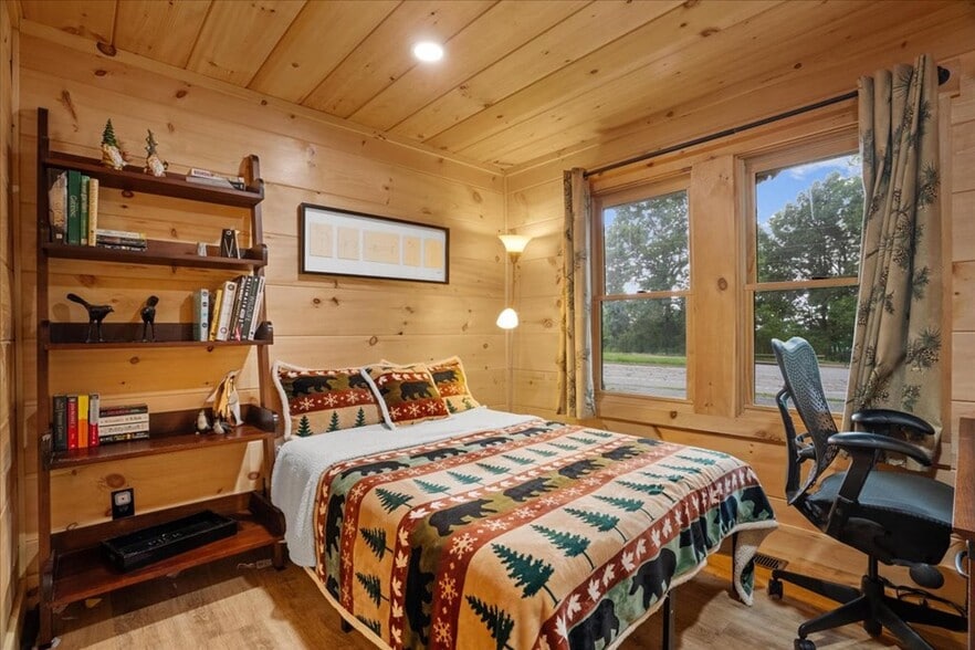 More Photos Of 9440 GA-52, Chatsworth Hospitality For Sale