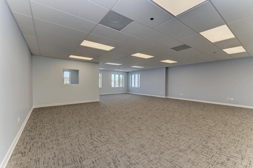More Photos Of 1 Paarlberg Rd, Glenwood Industrial For Lease