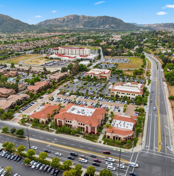 More Photos Of 44045 Margarita Rd, Temecula Medical For Lease