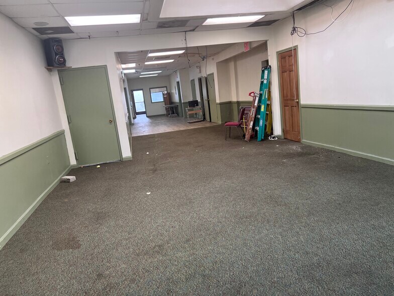 More Photos Of 5017 Avenue D, Brooklyn Storefront Retail Residential For Sale