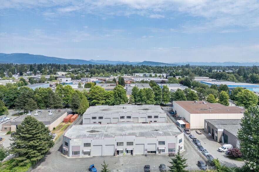 More Photos Of 11443 Kingston St, Maple Ridge Warehouse For Lease
