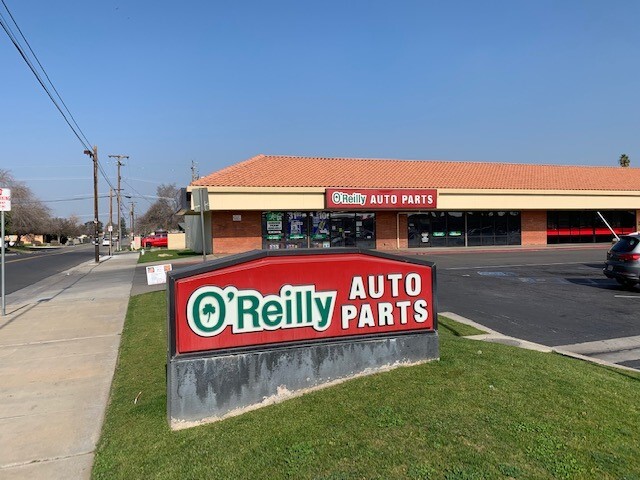 More Photos Of 3412-3690 Ming Ave, Bakersfield Unknown For Lease