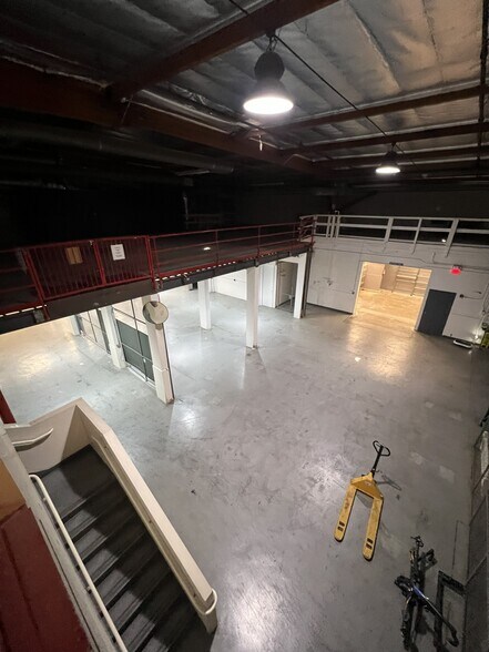 Primary Photo Of 3501 W Garry Ave, Santa Ana Warehouse For Lease