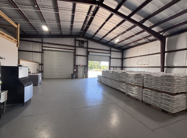 More Photos Of 1025 Commercial Dr, Brunswick Industrial For Lease