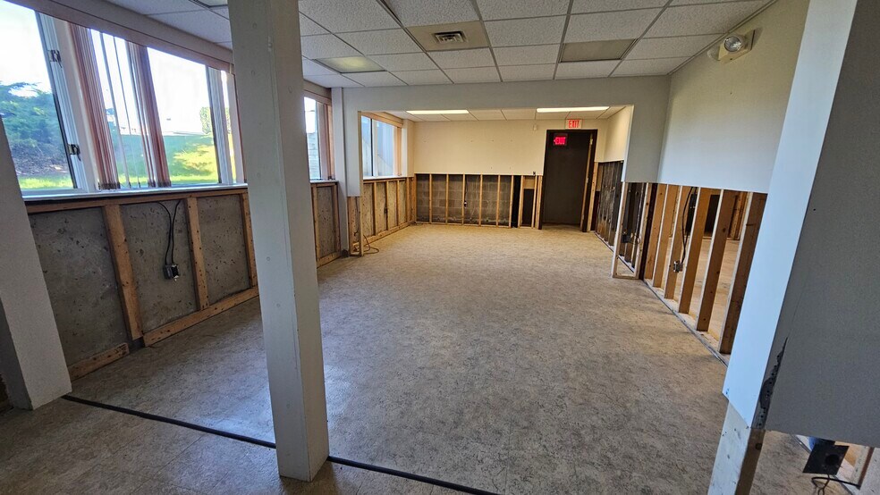 More Photos Of 9 Old State Rd, Belmont Bank For Sale