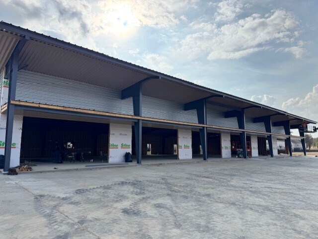 More Photos Of 4380 Roy Rd, Shreveport Flex For Lease